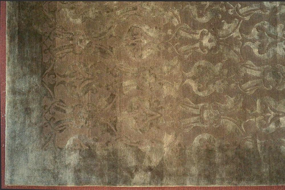 An Odegard Silk & Wool Blend Carpet. (1 of 7)