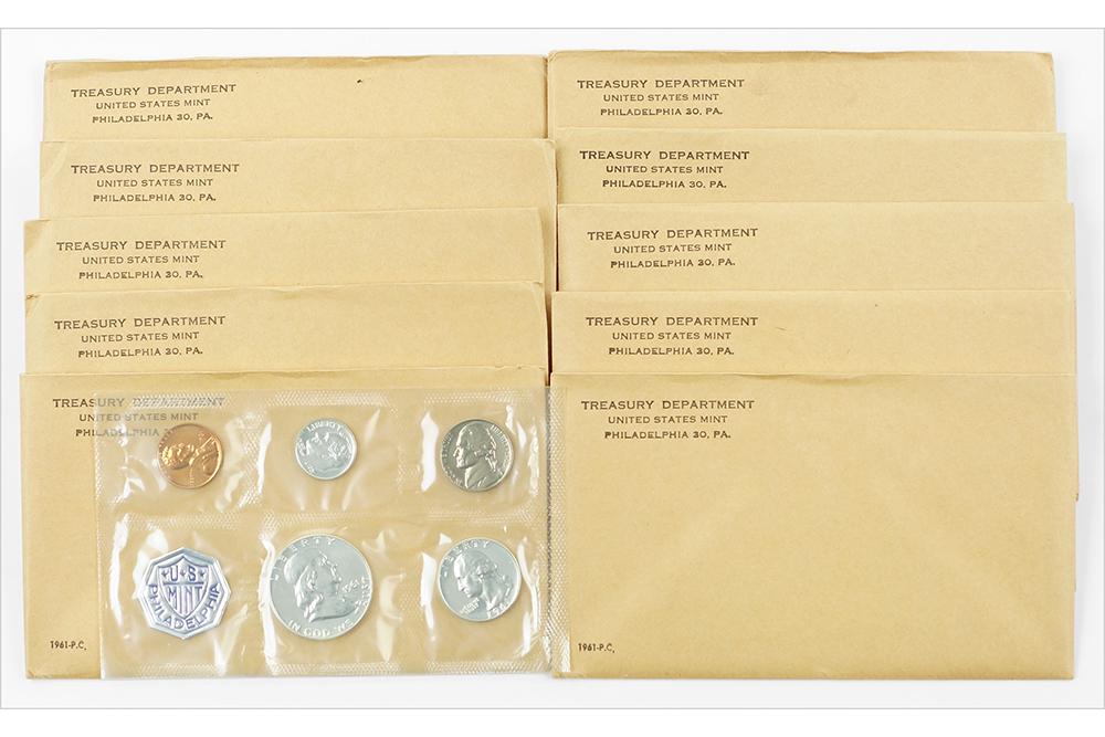TEN US TREASURY 1961 PROOF COIN SETS. (1 of 1)