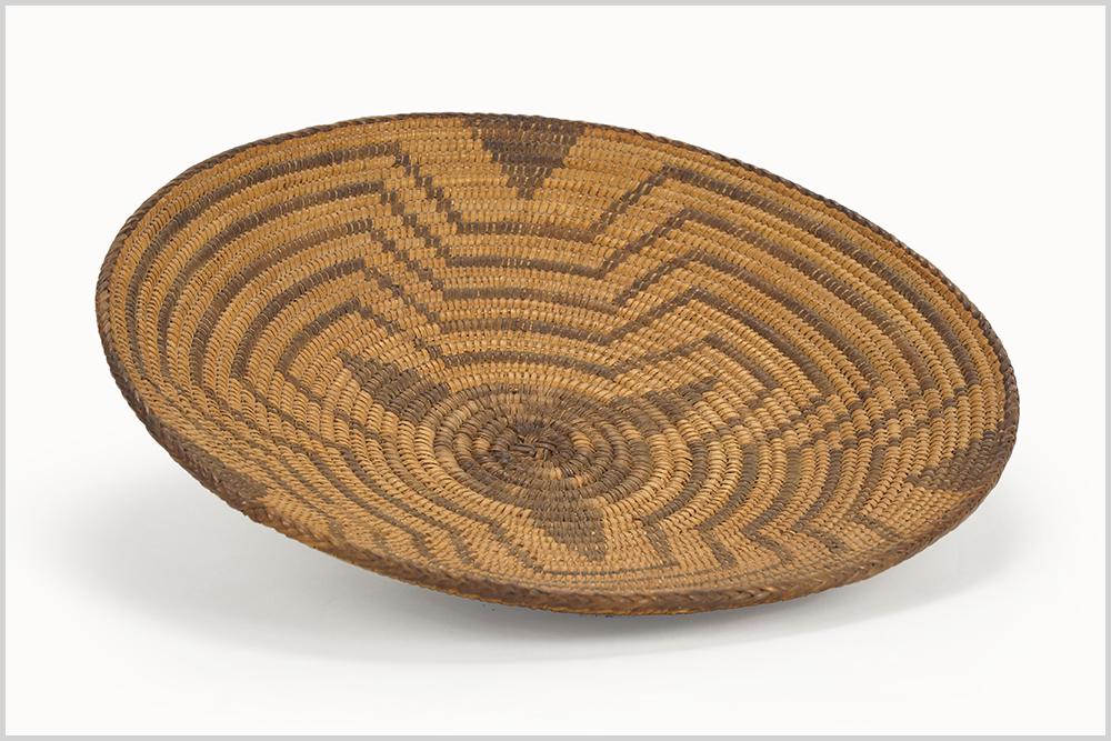 A Pima Tray. (1 of 1)