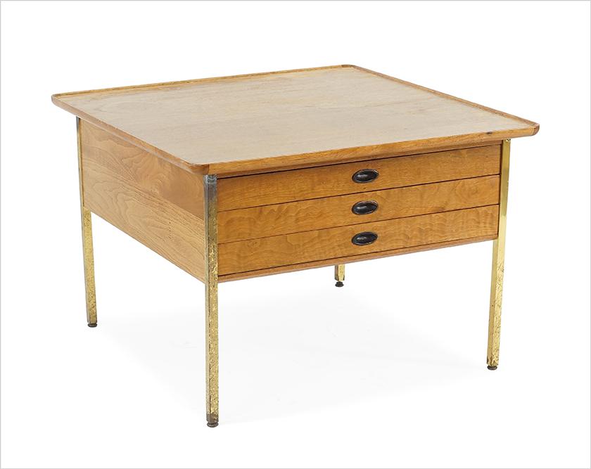 A Milo Baughman for Arch Gordon Side Table. (1 of 5)