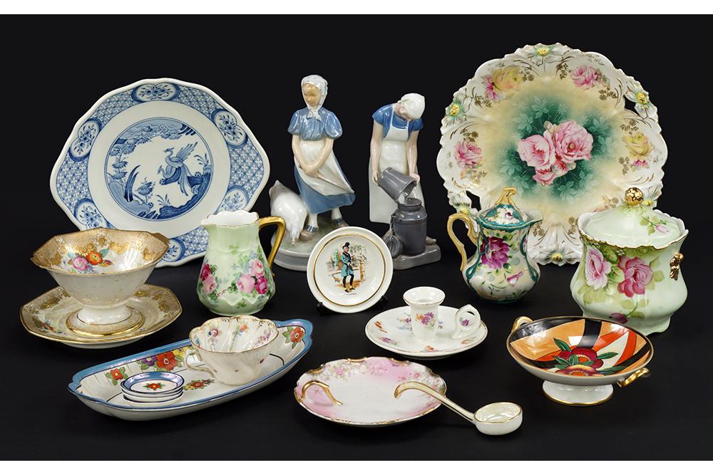 A Collection of Porcelain Items. (1 of 1)