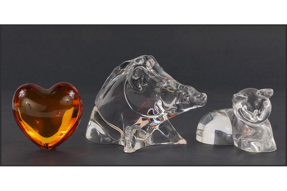 A Baccarat Crystal Razorback. (1 of 1)