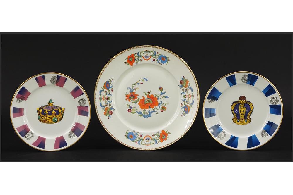 A Set of Eight Raynaud Limoges Porcelain Plates. (1 of 1)