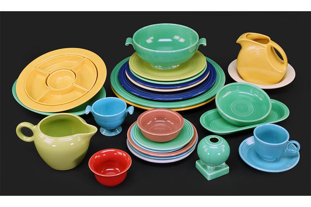 A Collection of Fiesta Ware. (1 of 13)