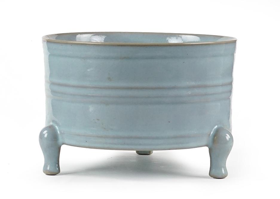 A Chinese Celadon Glazed Porcelain Censer. (1 of 5)
