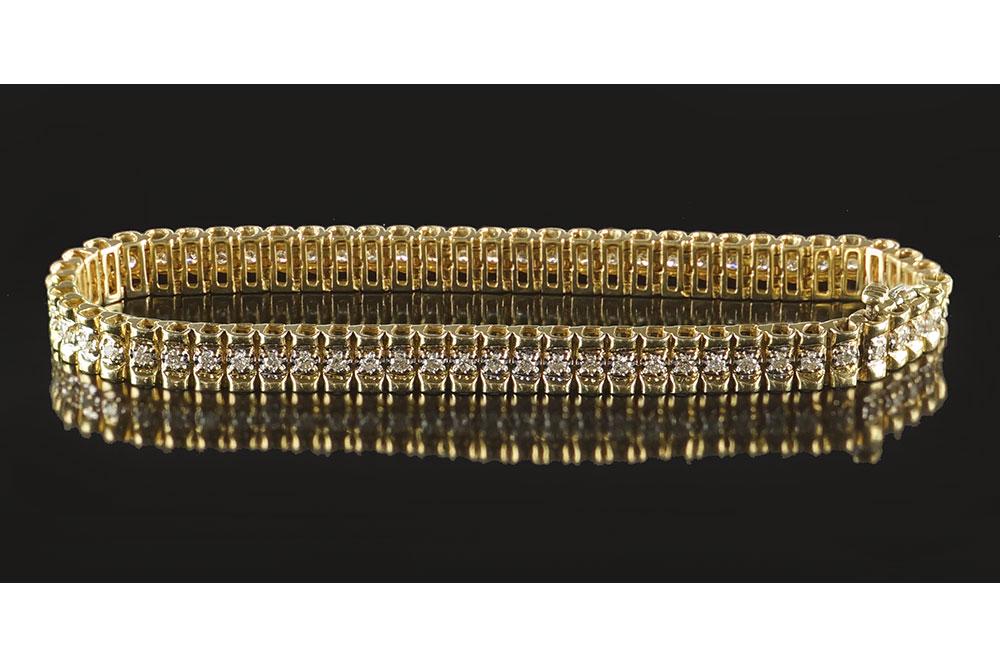 A Diamond Bracelet. (1 of 1)