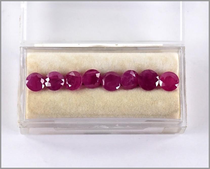 A Collection of Eight Loose Round Rubies.: A Collection of Eight Loose Round Rubies. Rubies total approximately 8.90 carats