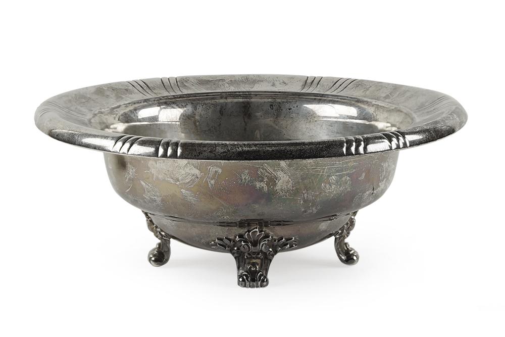 An American Sterling Silver Footed Bowl. (1 of 2)
