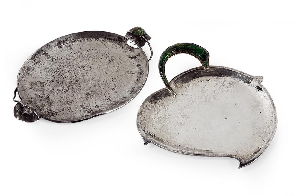 An Emilia Castillo Oval Dish. (1 of 3)