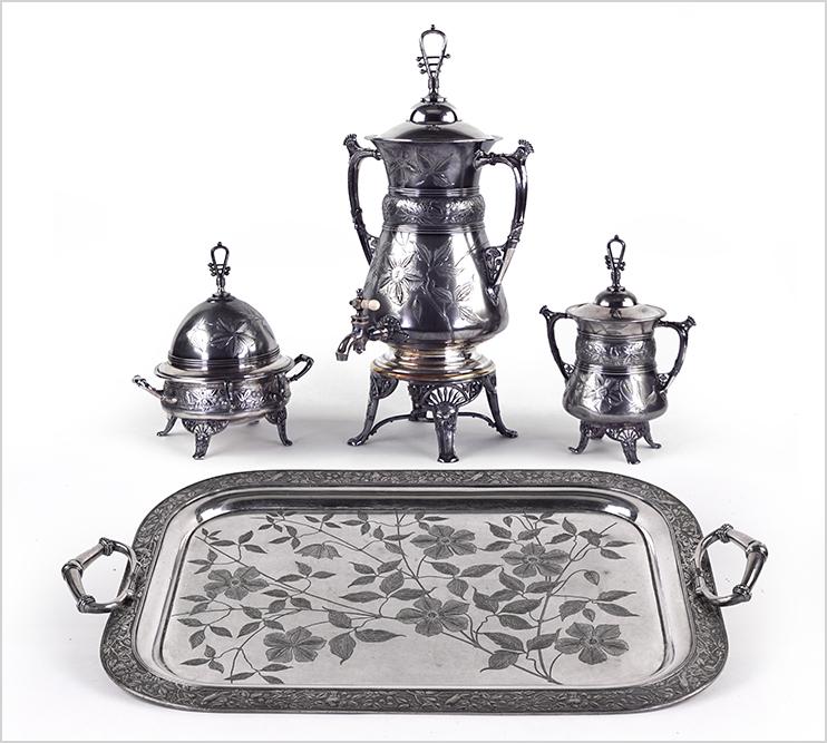 A Meriden Silverplate Samovar. (1 of 2)