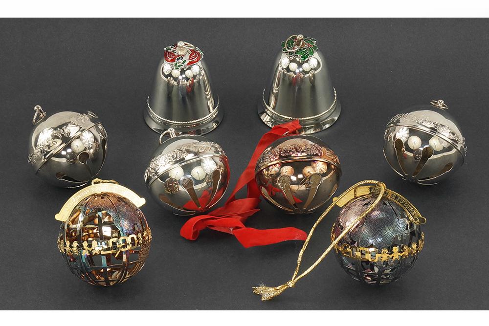 A Collection of 19 Wallace Silverplate Bell Christmas (1 of 1)
