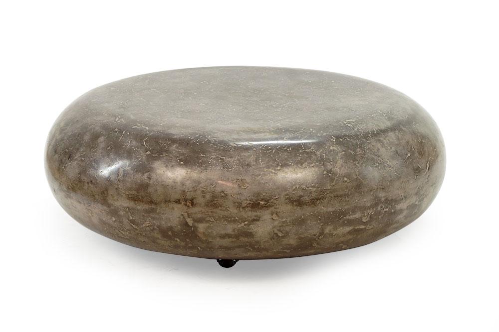 A McCollin Bryan Round Wood Coffee Bean Table. (1 of 2)