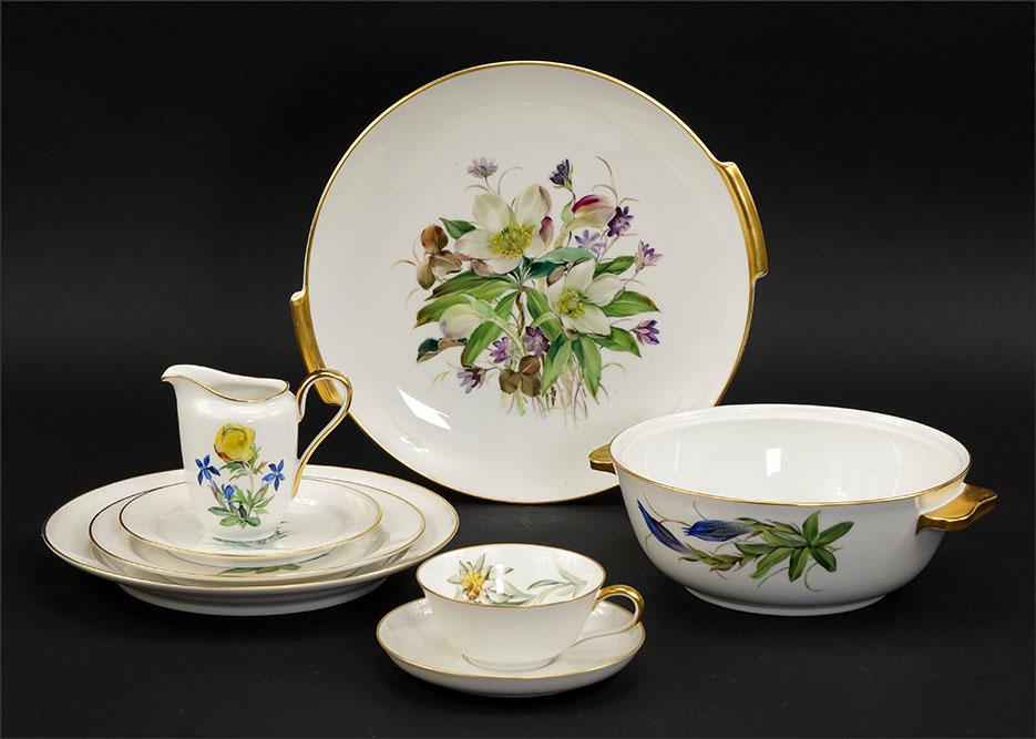 A Rosenthal Gilt Porcelain Partial Dinner Service. (1 of 1)