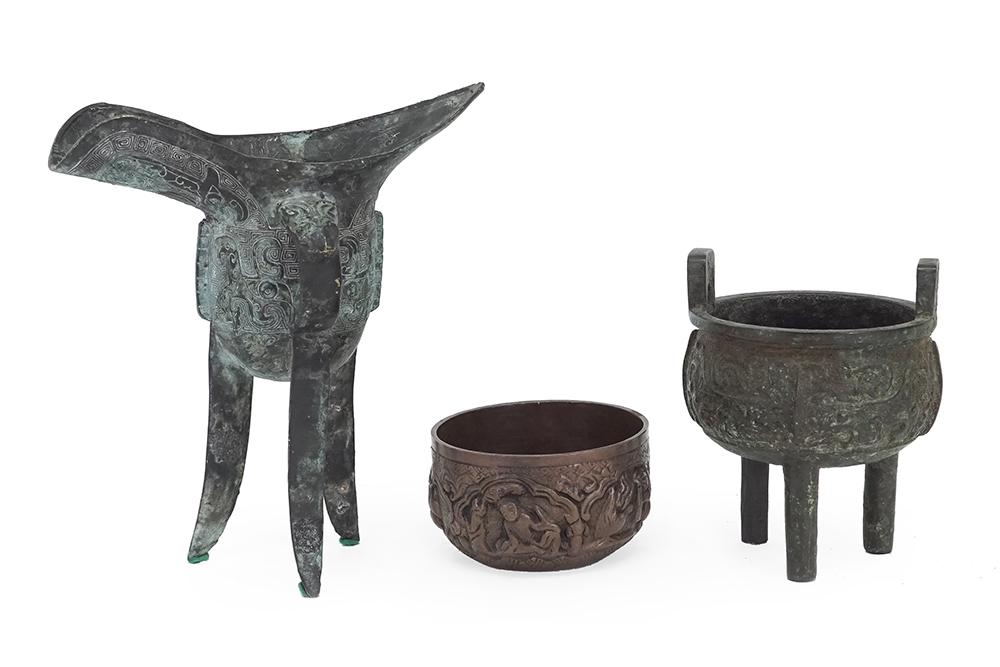 A Chinese Bronze Jue Vessel. (1 of 1)