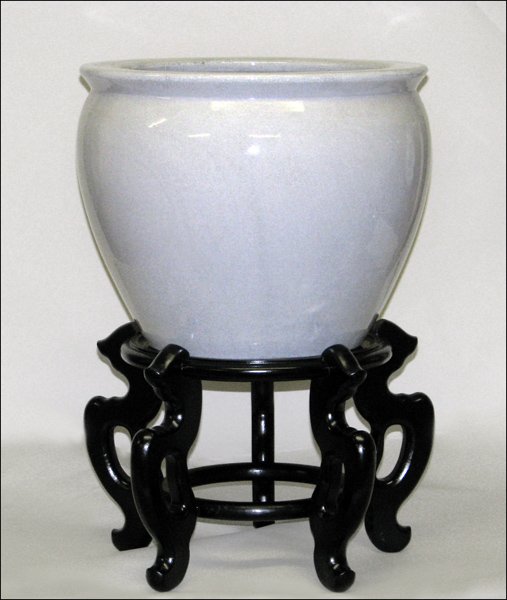 CRACKLE GLAZED CERAMIC FISHBOWL.