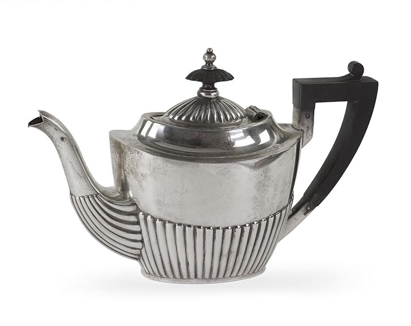 A Gorham Sterling Silver Individual Teapot. (1 of 2)
