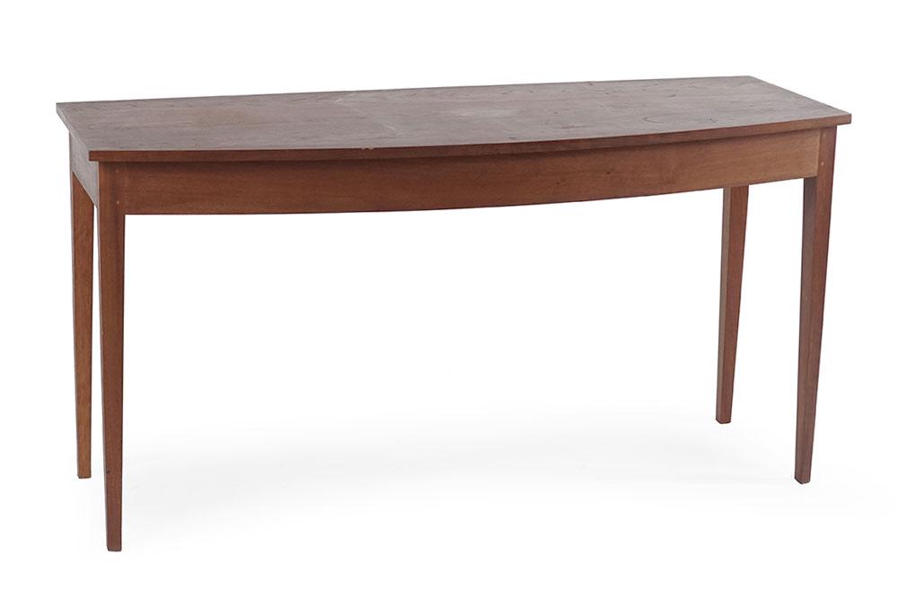 A Thomas Moser Console Table. (1 of 1)