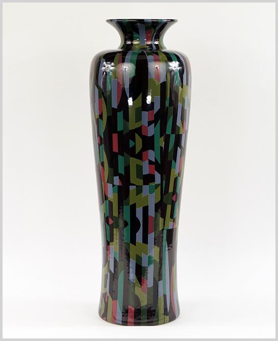A Glazed Ceramic Floor Vase. (1 of 1)