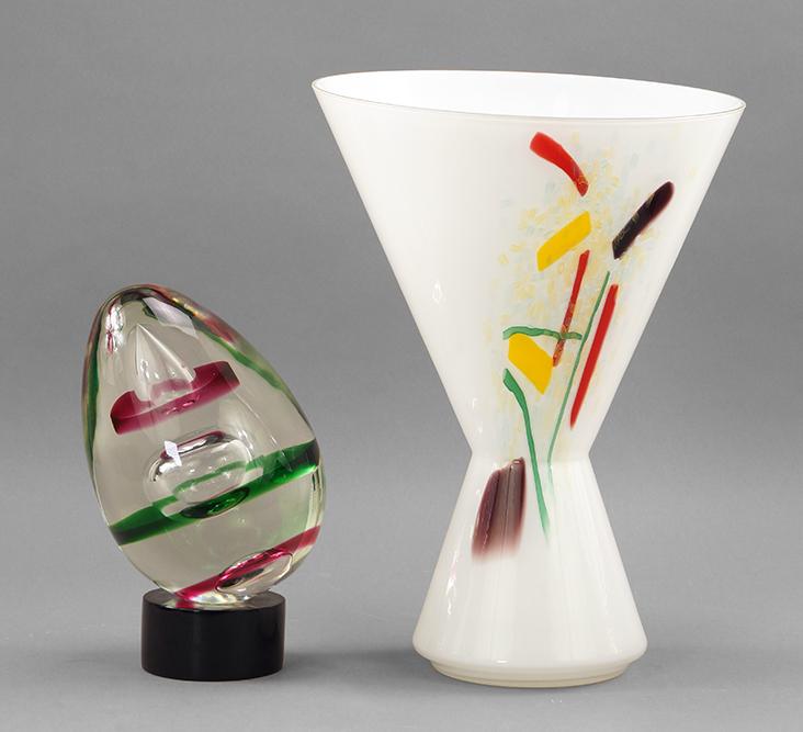 An Art Glass Vase. (1 of 1)
