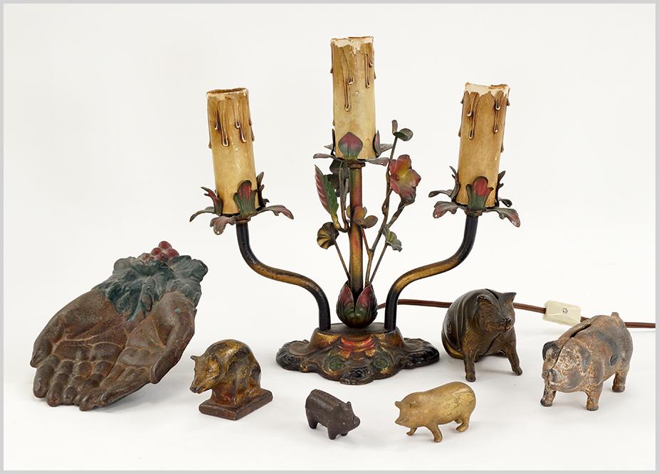 A Collection of Cast Iron Decorative Items. (1 of 1)