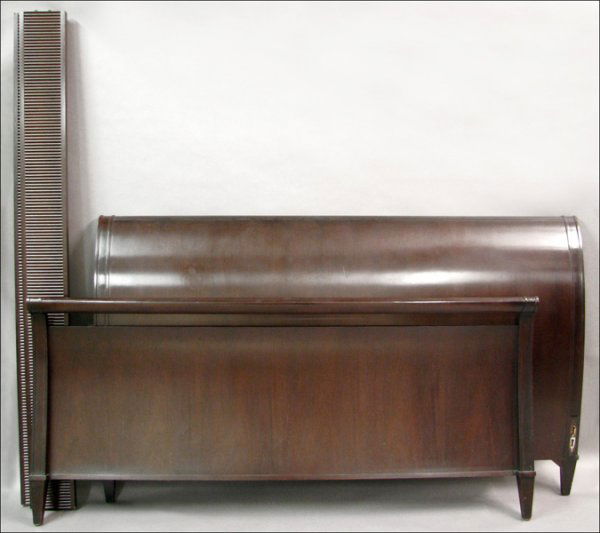BARBARA BARRY FOR BAKER MAHOGANY SLEIGH BED.: BARBARA BARRY FOR BAKER MAHOGANY SLEIGH BED. Including headboard, H: 48" W: 81"; footboard, H: 36" W: 81"; and two side rails, L: 81.5"