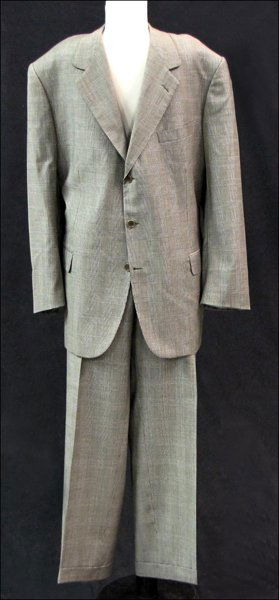 BRIONI GLEN PLAID WOOL SUIT.: BRIONI GLEN PLAID WOOL SUIT. Jacket: size 48 regular Pants: Approximately waist 44