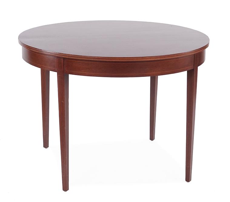 A Biggs Inlaid Mahogany Round Table.: A Biggs Inlaid Mahogany Round Table. 30" x 42"