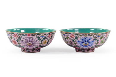 A Pair of Chinese Enameled Porcelain Cups.