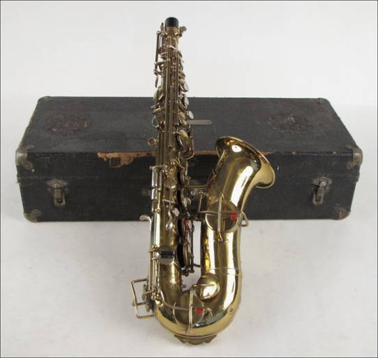 Wurlitzer Saxophone.