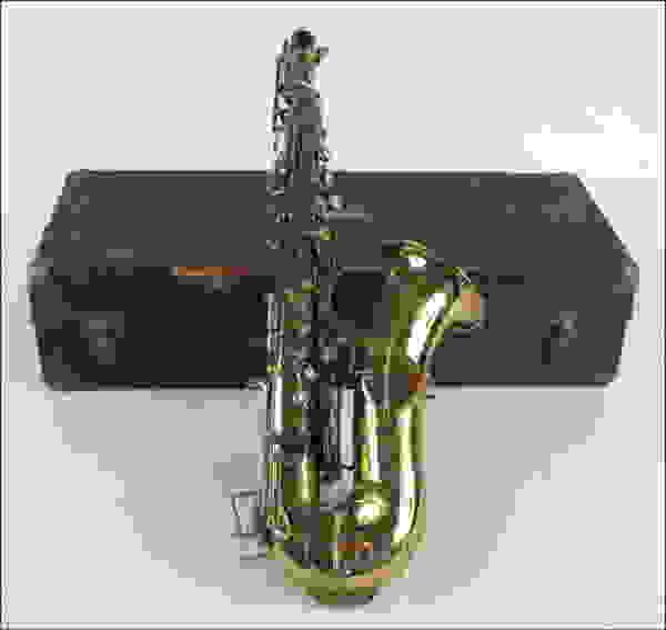 Wurlitzer Saxophone.
