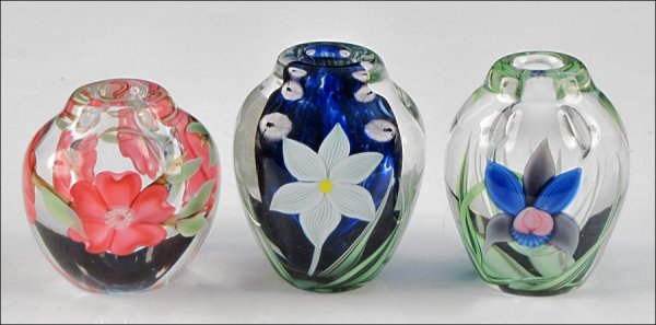 GROUP OF THREE G. HELD FOR ORIENT AND FLUME PAP: GROUP OF THREE G. HELD FOR ORIENT AND FLUME PAPERWEIGHT BUD VASES. All three with original boxes 2.5" x 1.5"