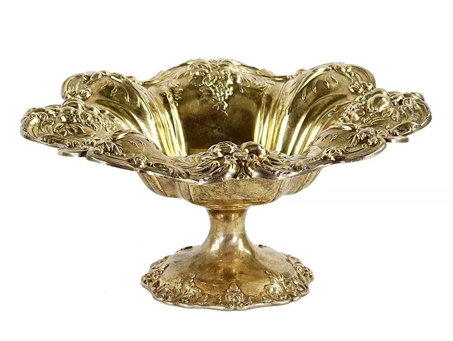 A Reed & Barton Gilt Sterling Silver Compote. (1 of 1)