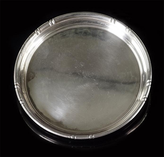 A Baldwin & Miller Sterling Silver Tray. (1 of 2)