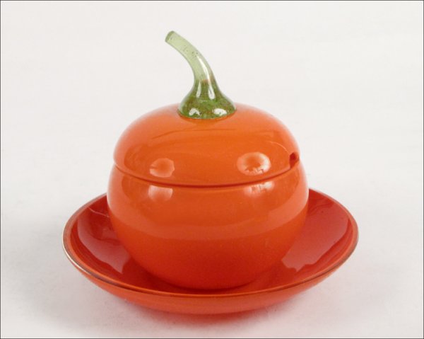 LOETZ ART GLASS ORANGE JAM POT WITH LID AND SAUCER.: LOETZ ART GLASS ORANGE JAM POT WITH LID AND SAUCER. c. 1914-15