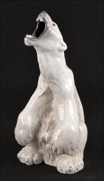 ROYAL COPENHAGEN PORCELAIN POLAR BEAR.: ROYAL COPENHAGEN PORCELAIN POLAR BEAR. Pre- 1912 Height: 13"