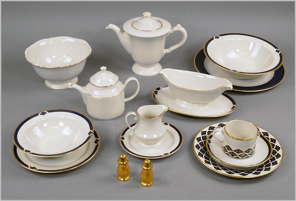 A Pickard Partial Dinner Service in the Ensemble Blue: A Pickard Partial Dinner Service in the Ensemble Blue Pattern. Comprising 17 dinner plates (11"), 16 salad plates, 1 accent salad plate, 17 coffee cups with 18 saucers, 17 bread plates, 3 rimmed soup 