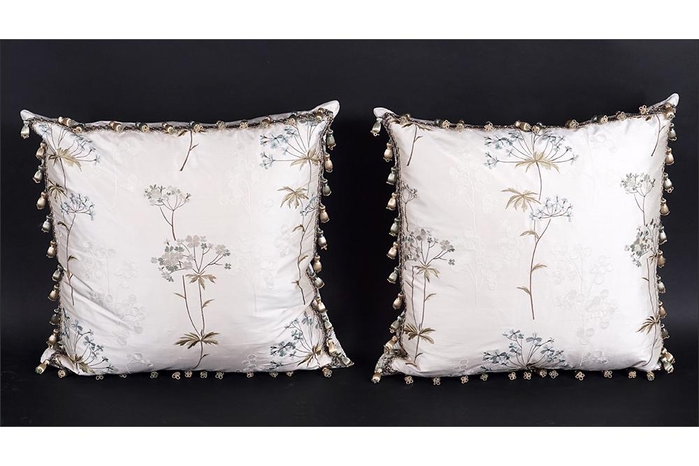 A Pair of Scalamadre Fabric Pillows.: A Pair of Scalamadre Fabric Pillows. Featuring a pair of vintage scalamadre fabric pillows 21" x 20"