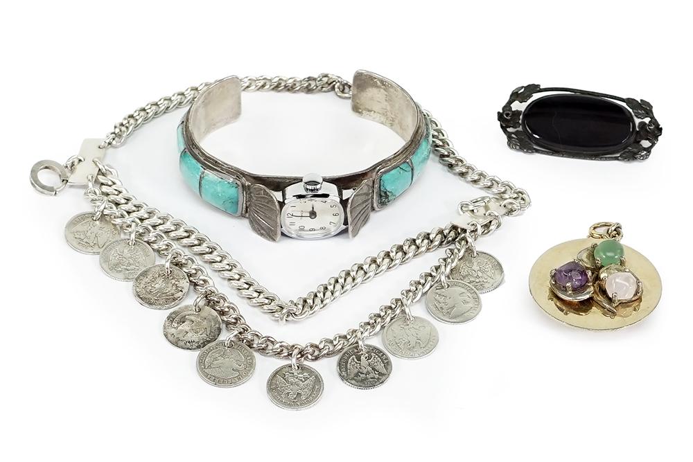 A Collection of Jewelry. (1 of 1)