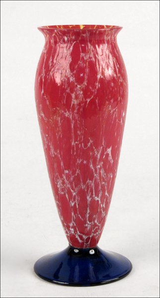 YELLOW, RED, AND COBALT ART GLASS FOOTED VASE ATTRIBUTE: YELLOW, RED, AND COBALT ART GLASS FOOTED VASE ATTRIBUTED TO LOETZ. Circa 1920 Height: 8"