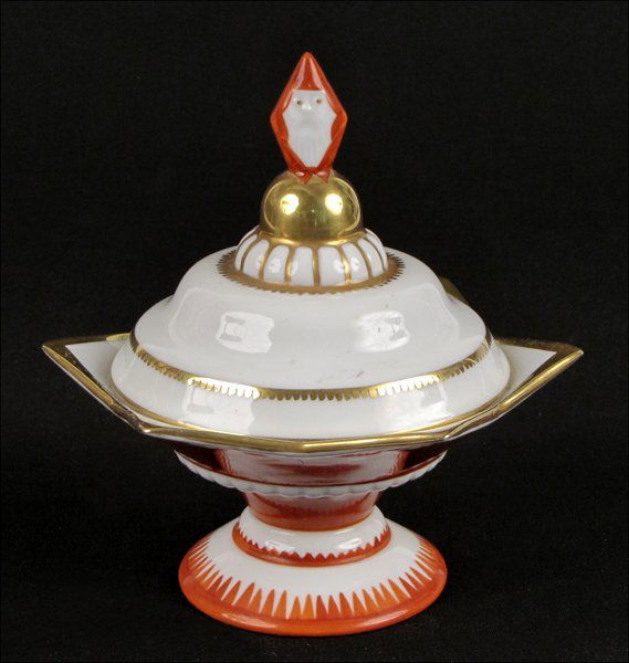 FRITZ PFEFFER GERMAN GLAZED AND GILT PORCELAIN COVERED : FRITZ PFEFFER GERMAN GLAZED AND GILT PORCELAIN COVERED CANDY DISH WITH HAND DECORATION AND A GNOME-FORM FINIAL. c. 1910-30 Height: 7"