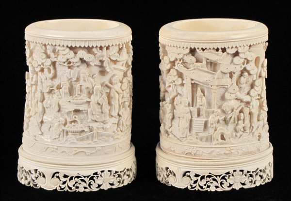PAIR OF CHINESE CARVED IVORY BEAKERS.: PAIR OF CHINESE CARVED IVORY BEAKERS. H:5.5"