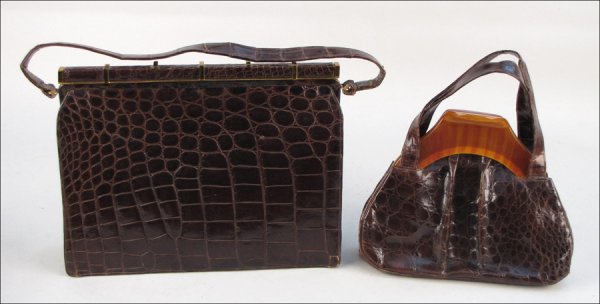 BROWN ALLIGATOR HANDBAG WITH A PLASTIC CLOSURE.: BROWN ALLIGATOR HANDBAG WITH A PLASTIC CLOSURE. Together with a Jerry Moss brown alligator handbag Jerry Moss: 11" x 14.5" x 4"