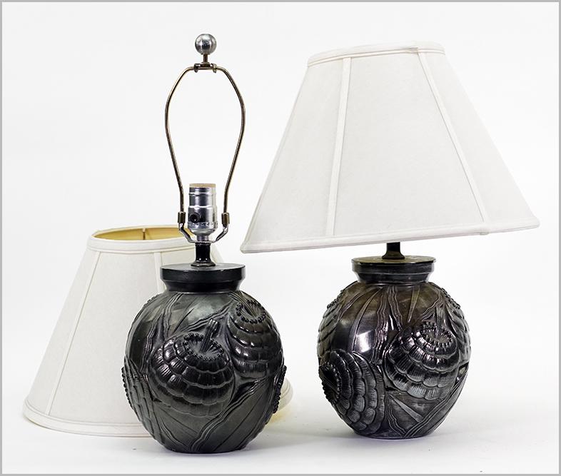 A Pair of Metal Table Lamps. (1 of 1)