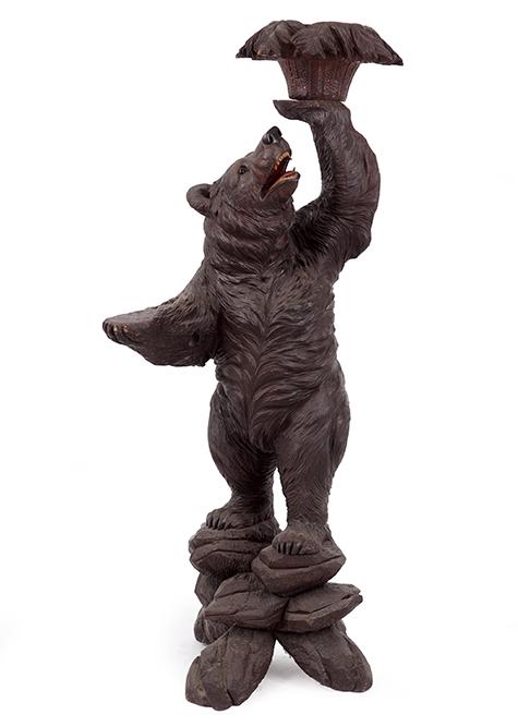 A Black Forest Carved Wood Standing Bear. (1 of 6)