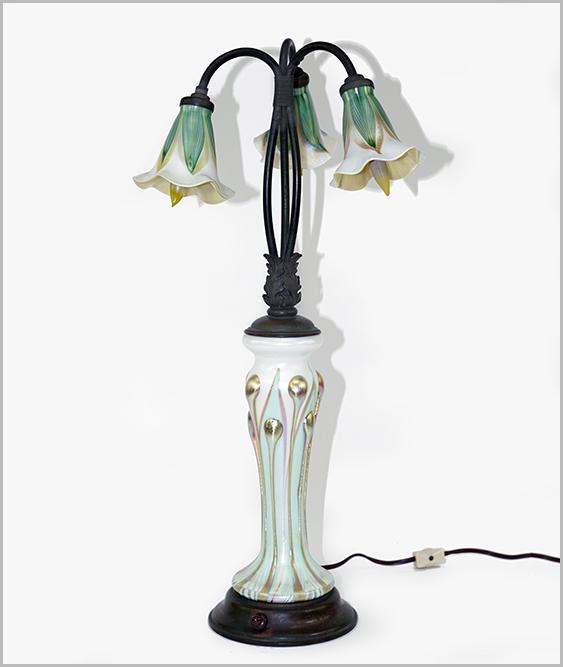 A Three-Light Pulled Feather Art Glass Lamp. (1 of 1)