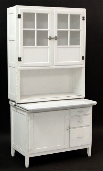 871023 White Painted Hoosier Cabinet Aug 21 2010 Susanin S