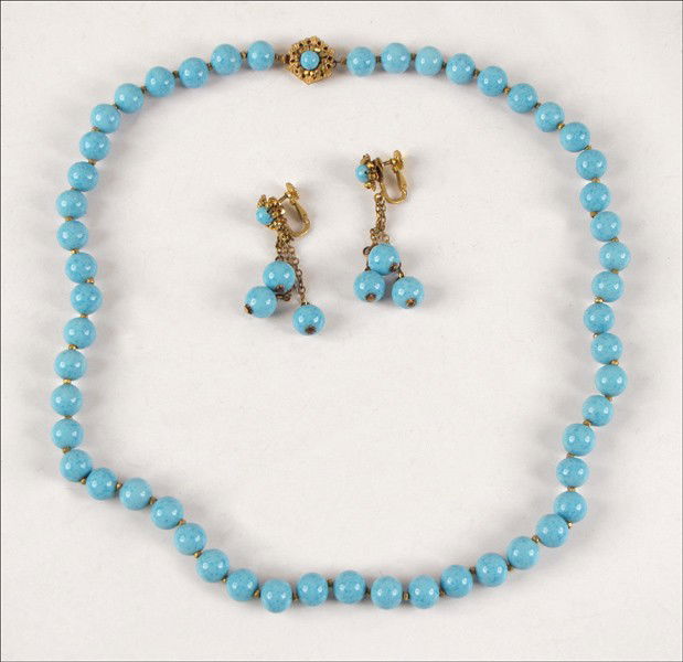 MIRIAM HASKELL FAUX TURQUOISE DEMI-PARURE.: MIRIAM HASKELL FAUX TURQUOISE DEMI-PARURE. Comprised of a necklace and pair of earclips