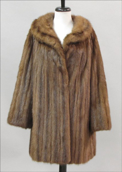 AUTUMN HAZE MINK STROLLER STYLE JACKET.: AUTUMN HAZE MINK STROLLER STYLE JACKET.