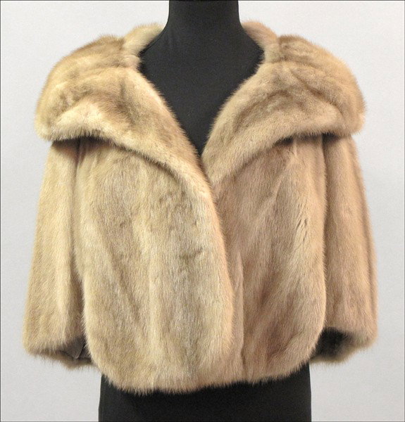 PASTEL MINK STOLE.: PASTEL MINK STOLE.
