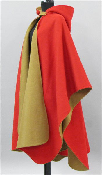 HALSTON RED AND TAN WOOL REVERSIBLE HOODED CAPE: HALSTON RED AND TAN WOOL REVERSIBLE HOODED CAPE.